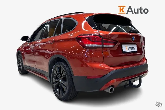 BMW X1 XDRIVE 25e Sport line * Vetokoukku / HUD / Sunset ora Image 2