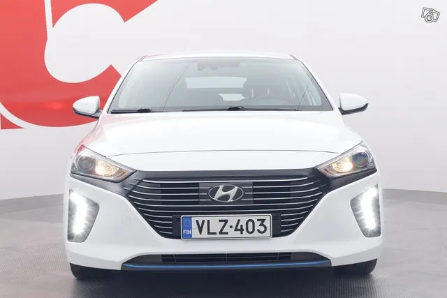 Hyundai Ioniq DCT Comfort WLTP - LADATTAVA HYBRIDI Image 8