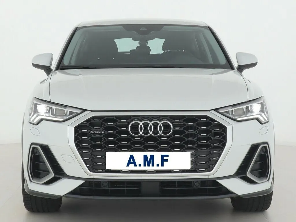 AUDI Q3 Image 2